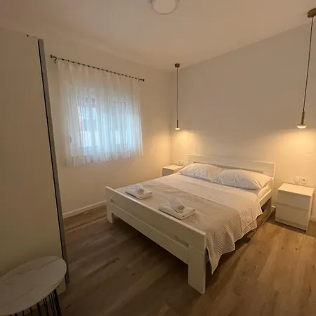 Apartment Mamma Mia Orebić