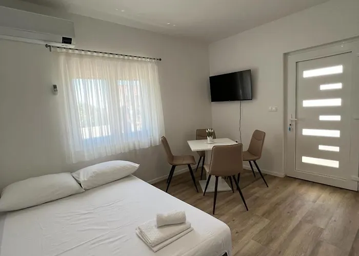 Mamma Mia Apartment Orebić